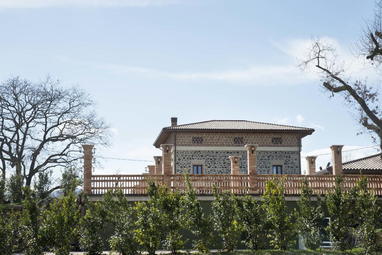 La Tenuta Di Trimalcione Pofi Exterior photo